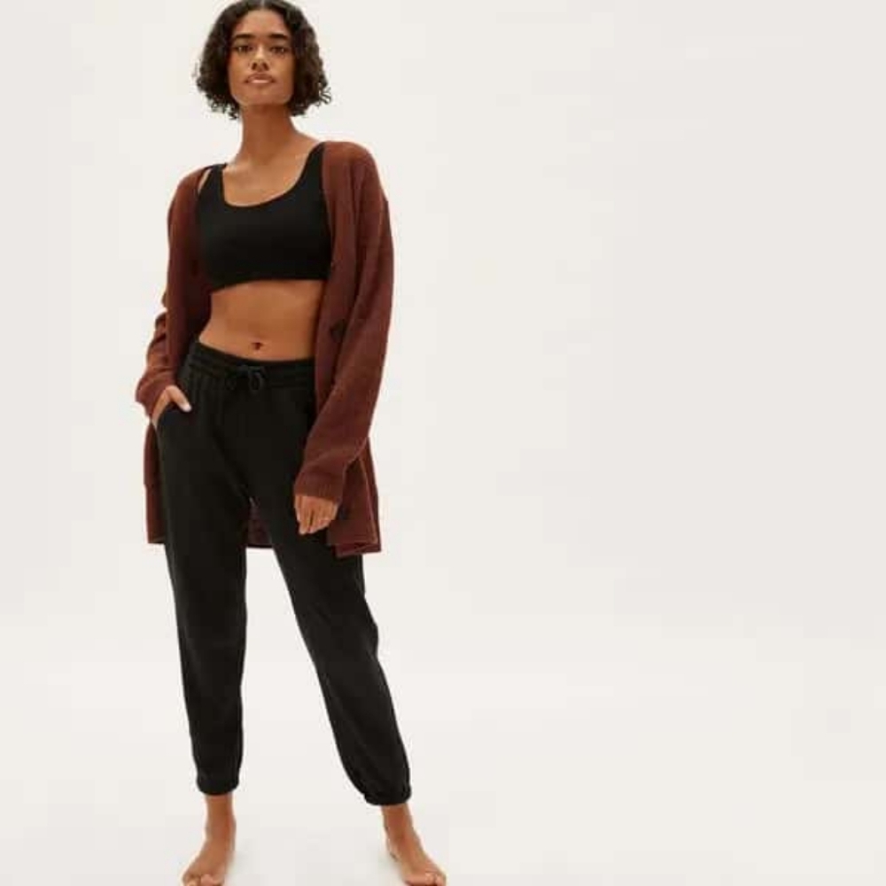 Everlane Alpaca Cocoon Cardigan in Rosewood